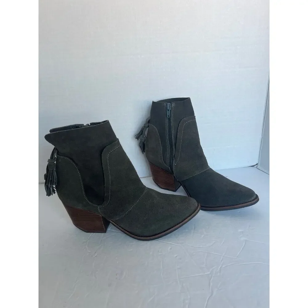 Matisse Laney Dark Gray Suede with Tassel Block Heel Side‎ Zip Ankle Boots Sz 8M